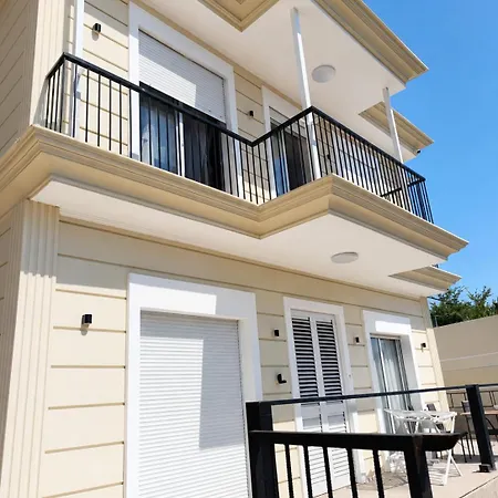 Family Near Teg 10 Guests Large Terrace Free Parking